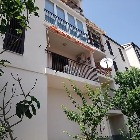 Apartment With Wifi - 7858